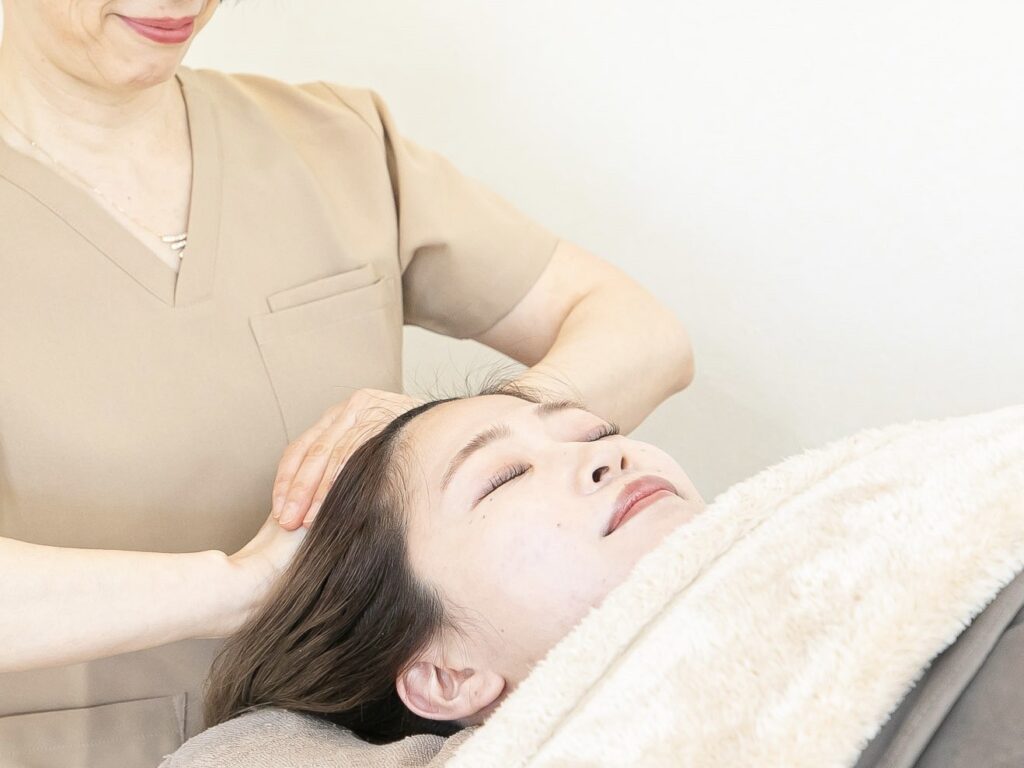 美容液のみを使用した上質リンパケア